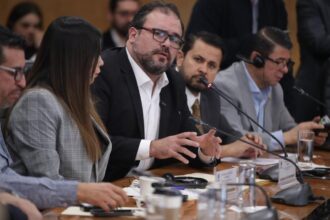 Perfiles del viejo régimen debilitan al obradorismo de AMLO