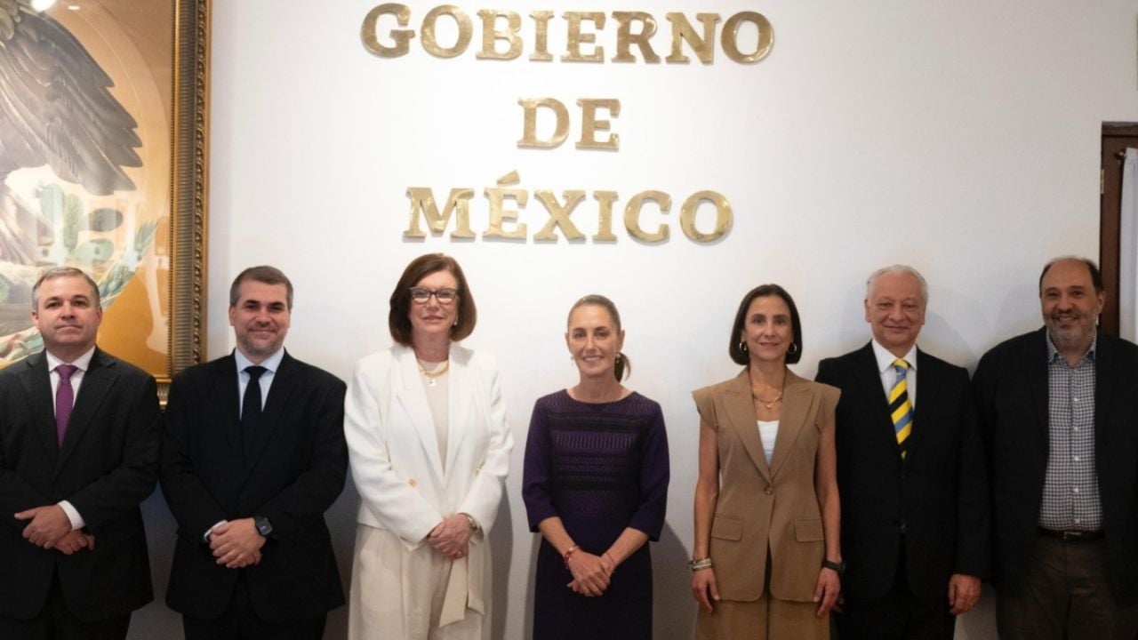 Sheinbaum y Petrobras acuerdan alianza estratégica con Pemex