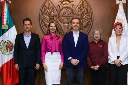 Monterrey y INEA firman convenio para abatir rezago educativo