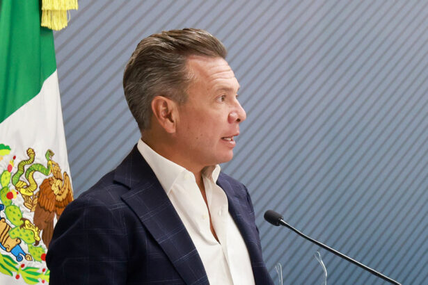 Pablo Lemus pide aprobar leyes de transparencia en Jalisco