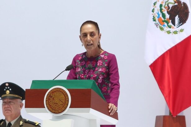 Sheinbaum resalta soberanía y economía en informe de gobierno