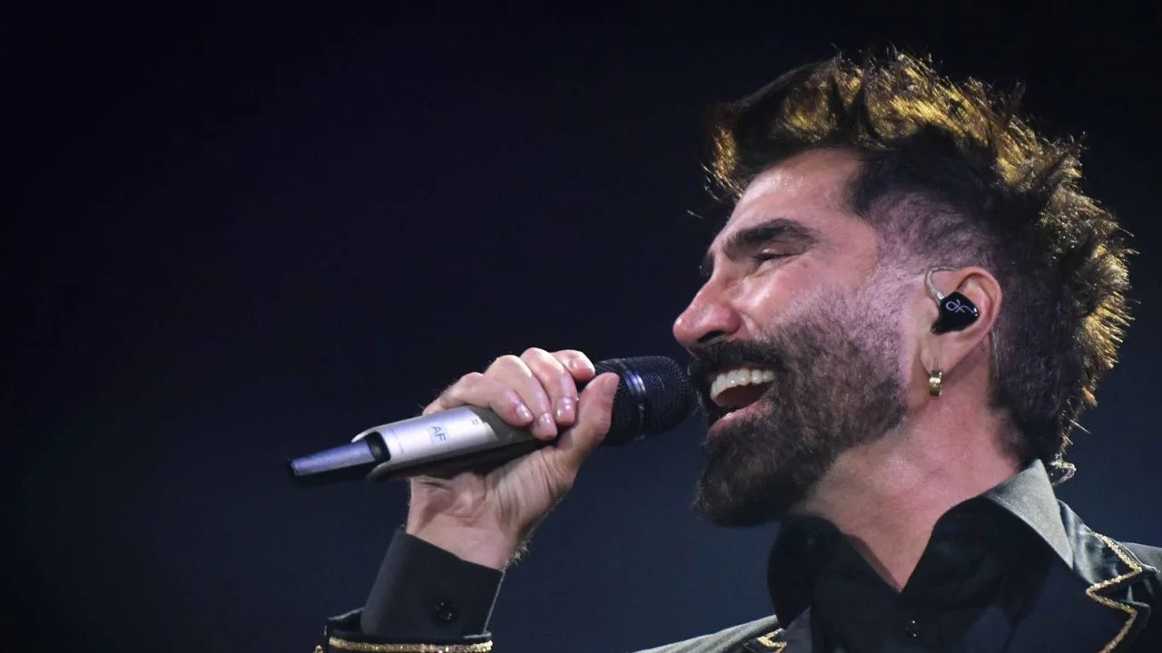 Alejandro Fernández cantará el Himno en apertura del Mundial 2026