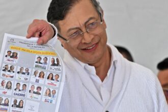Colombia vota sucesor de Petro en elecciones marcadas por violencia