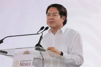 Mario Delgado pide a la CNTE reanudar clases y cerrar ciclo escolar