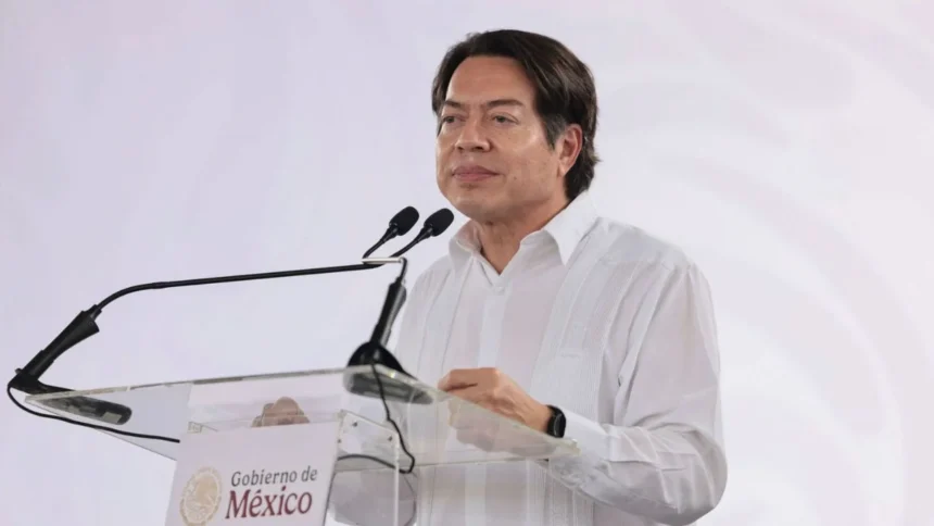 Mario Delgado pide a la CNTE reanudar clases y cerrar ciclo escolar