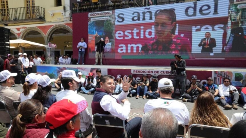 Puebla muestra respaldo masivo a Sheinbaum en segundo informe