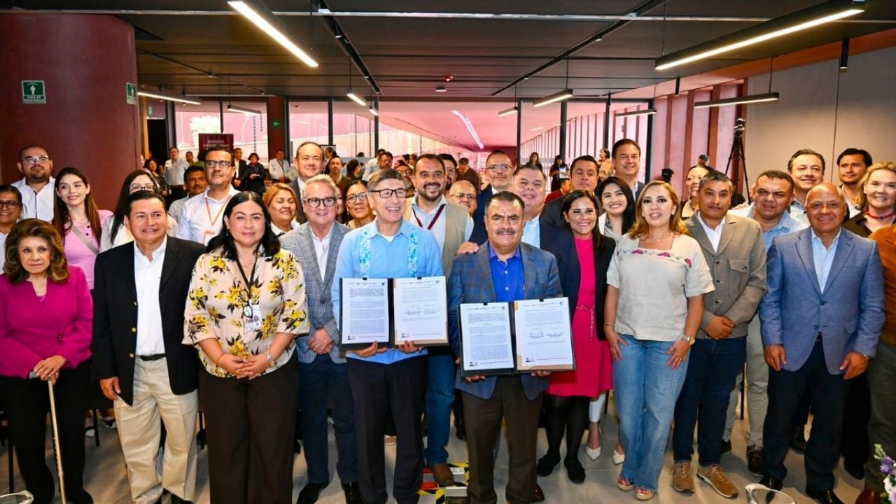 INEA y Procuraduría Agraria llevan educación básica a 32,500 zonas rurales