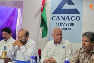 Mar de fondo deja pérdidas por 380 mdp en Acapulco y Coyuca