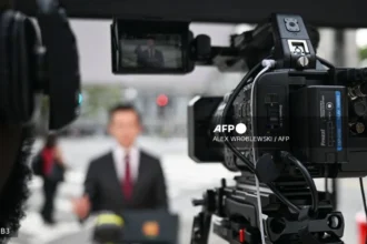 FOX, ABC, NBC y CBS dejan cobertura conjunta tras veto de Trump