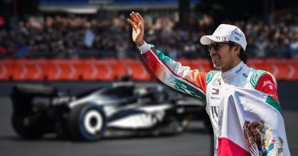 Checo Pérez emociona a CDMX con Show Run en Paseo de la Reforma