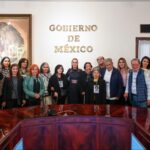 Sheinbaum dialoga con víctimas de la Guerra Sucia por justicia