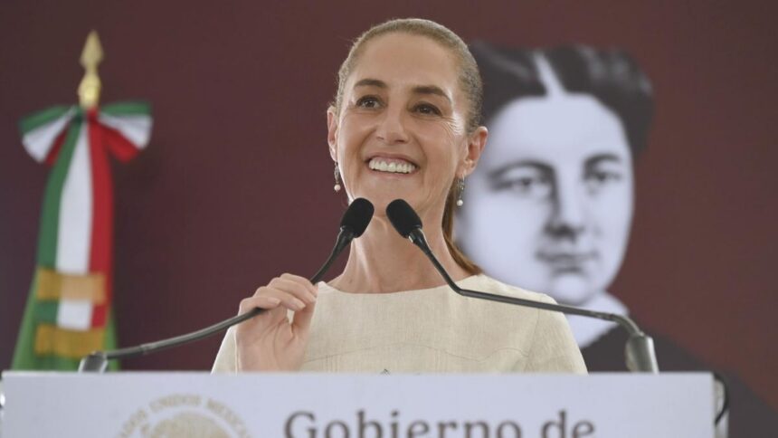 Sheinbaum anuncia digitalización para mejorar insumos en salud