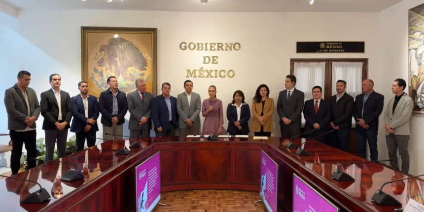 Sheinbaum y APEAM firman acuerdos por sanidad del aguacate